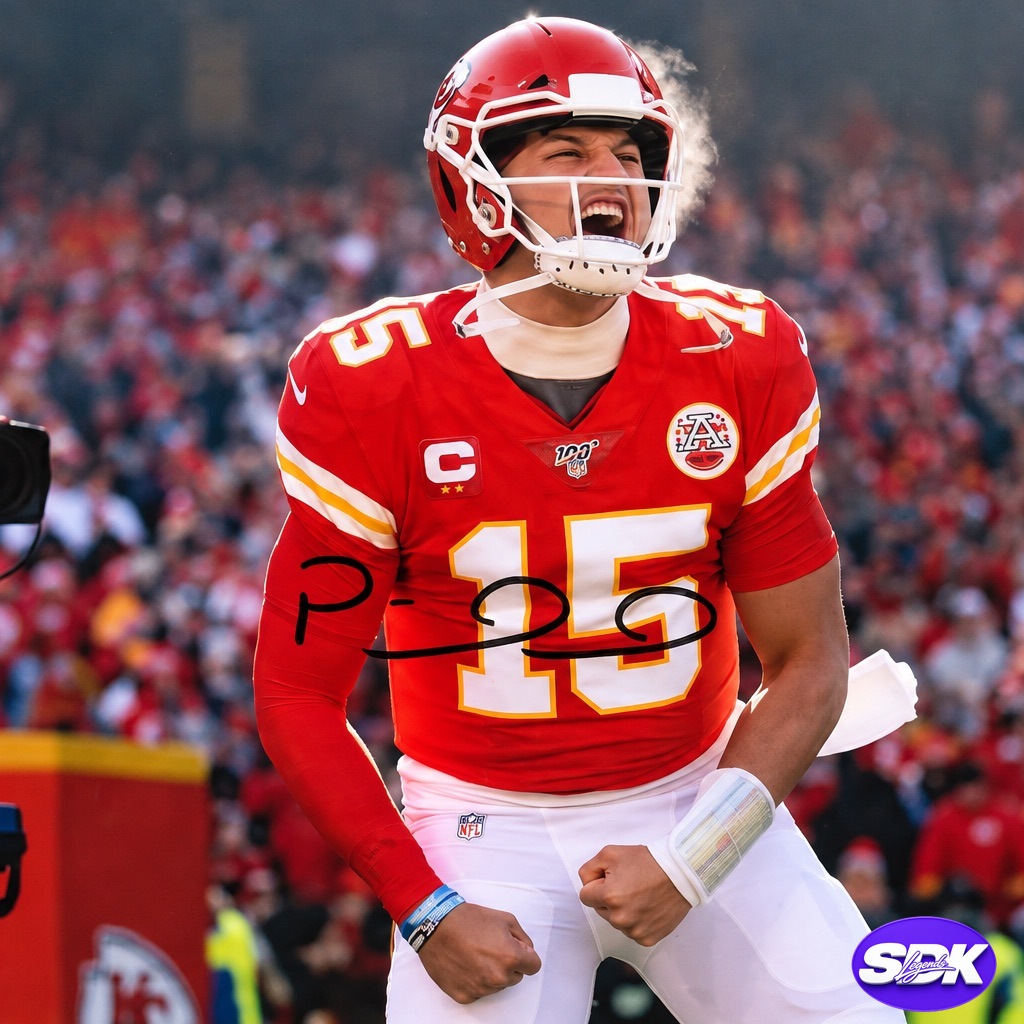 Patrick Mahomes Signed Photo BAS COA