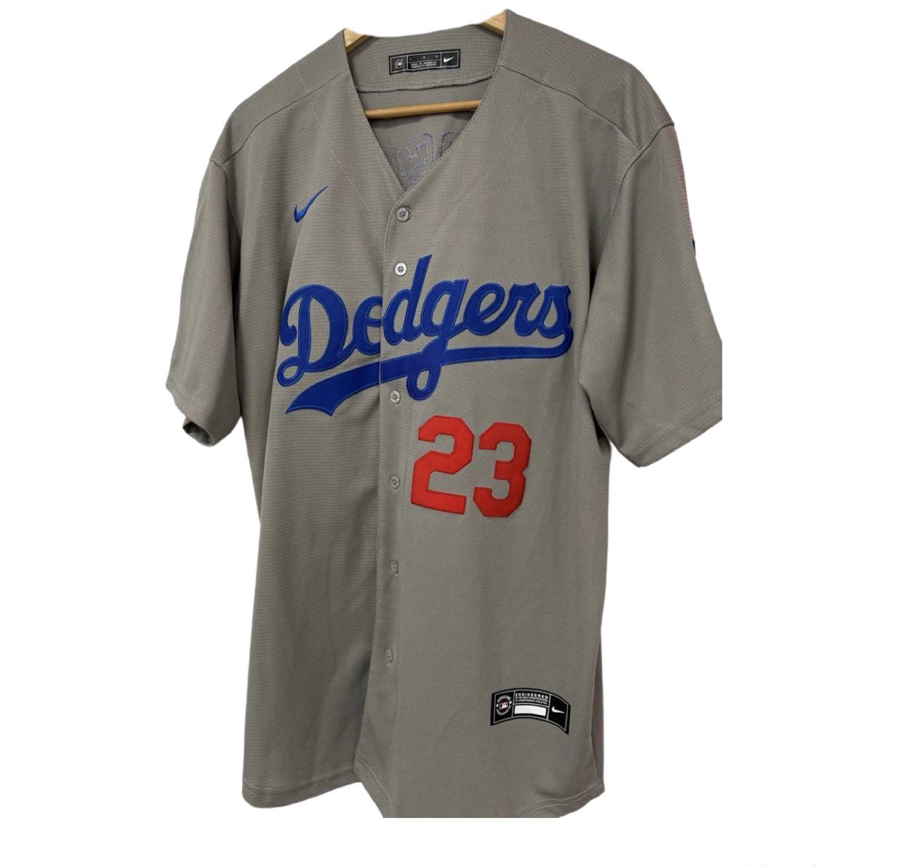 photo_2025-08-07_23-11-41