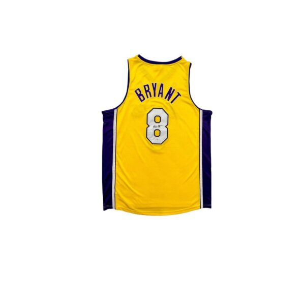 Kobe Bryant Jersey Hand Signed PSA/DNA