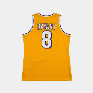 Kobe Bryant Jersey Hand Signed PSA/DNA