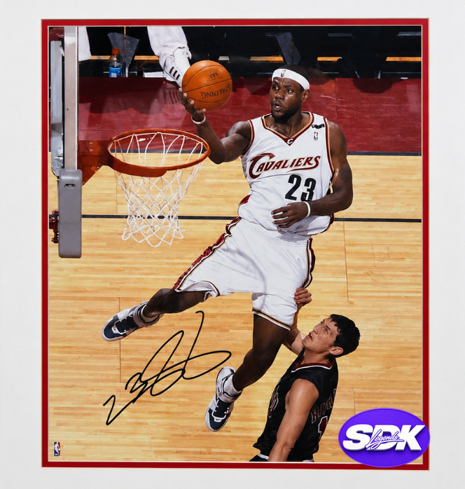 LeBron James Signed Cleveland Cavaliers 16x20 Framed Photo UDA COA