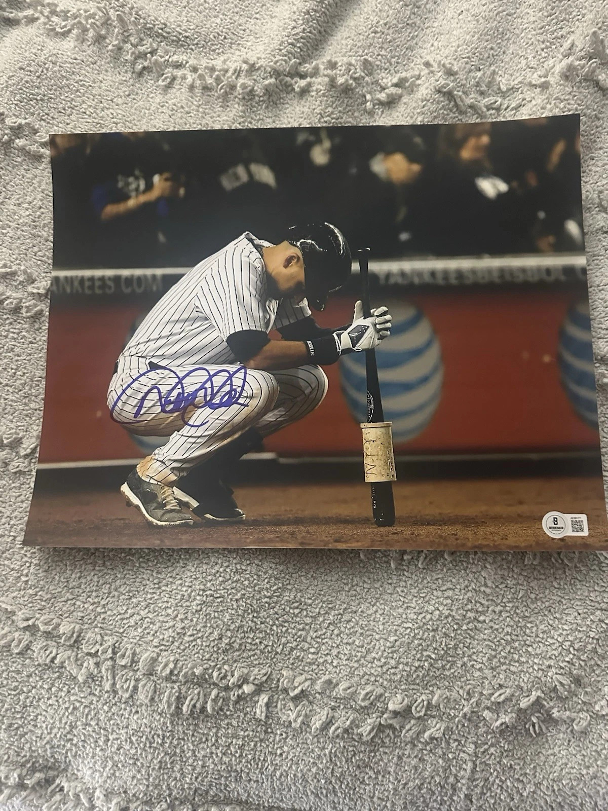 DEREK JETER New York Yankees 8x10 Photo Hand Signed Beckett COA