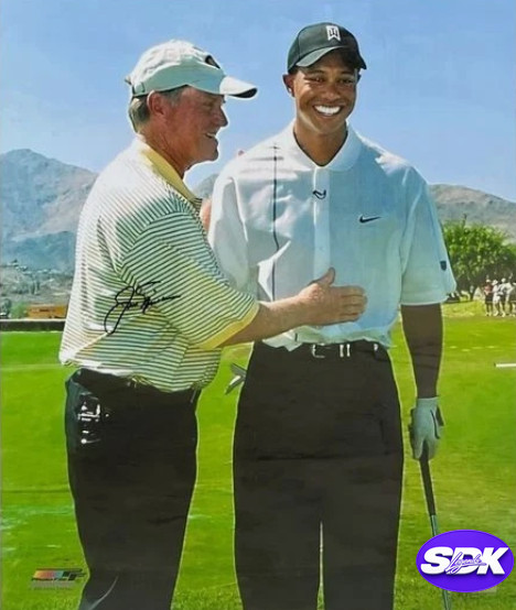 Tiger Woods Signed Photo Fanatics COA