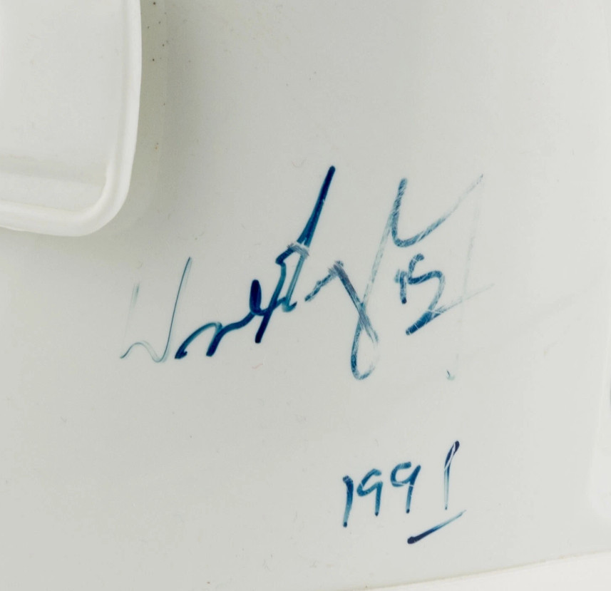 2026-10-05-183057