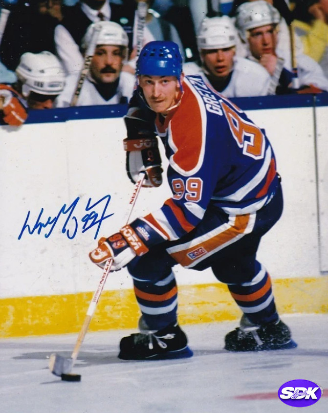 Wayne Gretzky Signed Photo BAS COA