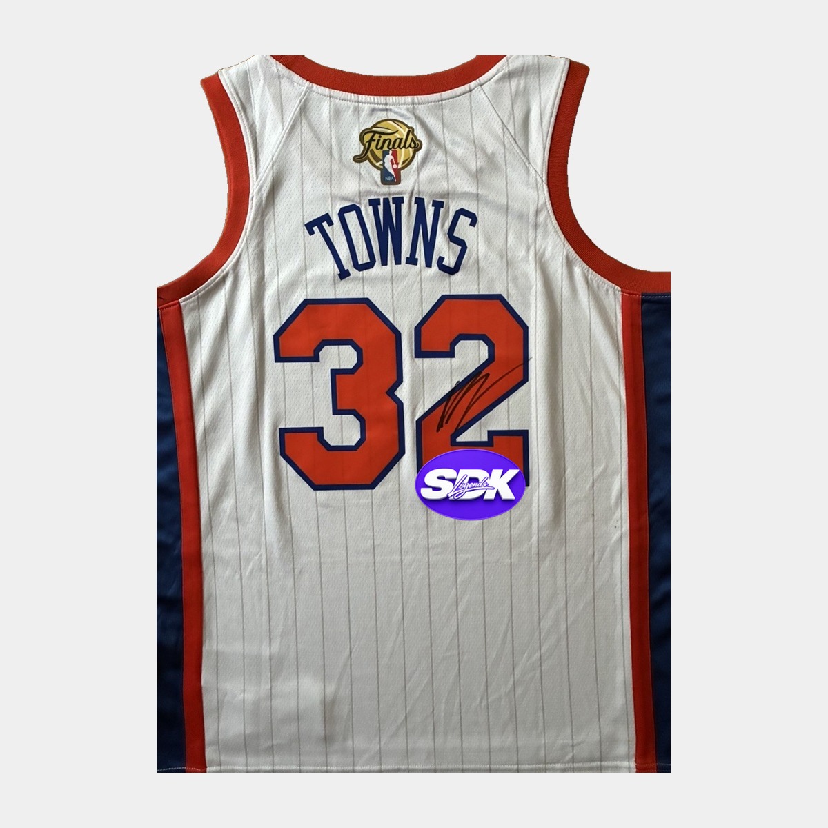 Karl-Anthony Towns Signed New York Knicks Jersey PSA COA